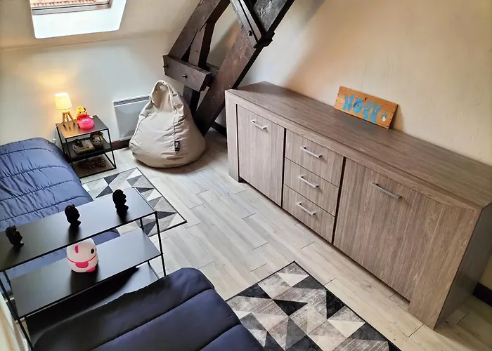 Chambre Dans Loft Partage, Cosy Et Spacieux!